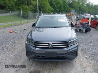 2022 Volkswagen Tiguan SE с VIN 3VV2B7AX7NM014782, выставлен на аукционе IAAI как лот 42277769 с пробегом 97 120 миль миль и . История ставок и продаж доступна на DreamBid. Изображение 12.