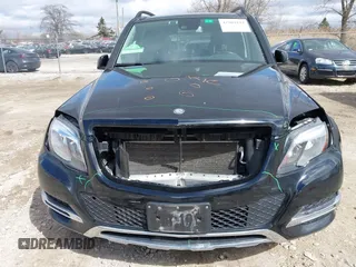 2015 Mercedes-Benz GLK with VIN WDCGG8JB0FG402300, listed as a IAAI auction lot 41969142 with 135,806 mi miles. Bid and sale history available at carsss.com. Image 13.