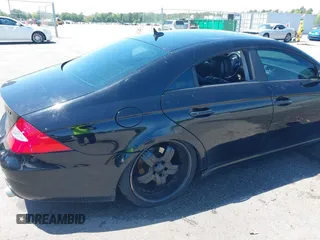 2007 Mercedes-Benz CLS 550 with VIN WDDDJ72X17A113712, listed as a IAAI auction lot 42068587 with 177,134 mi miles and . Bid and sale history available at DreamBid. Image 6.