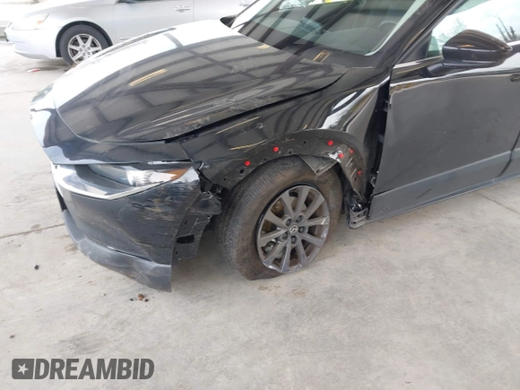 2024 Mazda CX-30 2.5 S with VIN 3MVDMBAM5RM633007, listed as a IAAI auction lot 42014511 with 11,895 mi miles. Bid and sale history available at carsss.com. Image 6.