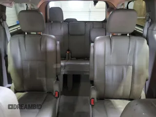 2014 Chrysler Town & Country Touring z VIN 2C4RC1BG3ER372430, wystawiony jako Copart lot #58757545 z przebiegiem 139 909 mil mil oraz Szkoda całkowita • Salvage title. Historia ofert i sprzedaży dostępna na DreamBid. Obrazek 10.
