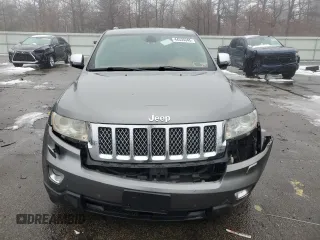 2013 Jeep Grand Cherokee Overland with VIN 1C4RJFCTXDC555233, listed as a Copart auction lot 44535045 with 104,721 mi miles and Clean Title. Bid and sale history available at carsss.com. Image 5.