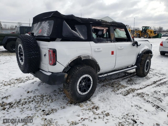 2024 Ford Bronco Outer Banks with VIN 1FMEE8BP1RLA50798, listed as a Copart auction lot 45704955 with 8,182 mi miles and Salvage Title. Bid and sale history available at carsss.com. Image 3.