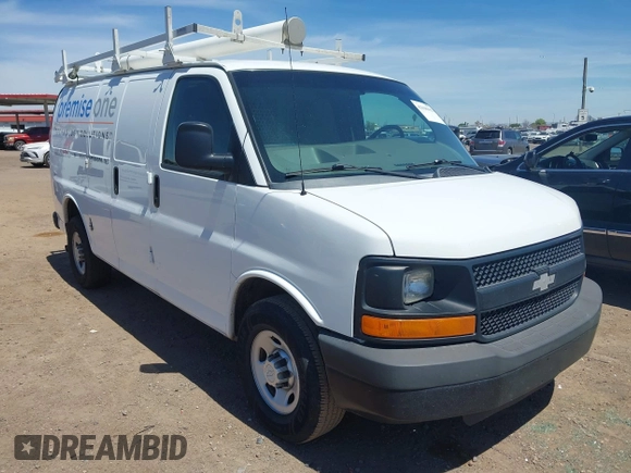 2015 Chevrolet Express Cargo with VIN 1GCWGFCF5F1287900, listed as a IAAI auction lot 42158192 with 203,632 mi miles. Bid and sale history available at carsss.com. Image 1.