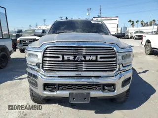 2019 Ram 3500 Laramie with VIN 3C63RRJL4KG589219, listed as a Copart auction lot 73367924 with 180,250 mi miles and Salvage Title. Bid and sale history available at carsss.com. Image 5.