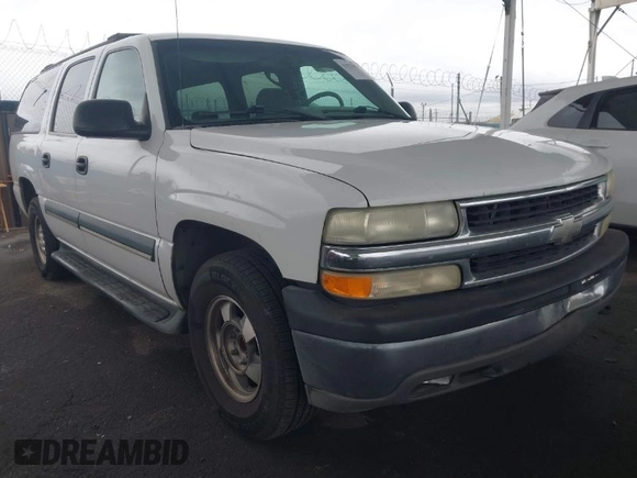 2002 Chevrolet Suburban LT with VIN 3GNEC16T02G312958, listed as a IAAI auction lot 41571427 with 154,191 mi miles. Bid and sale history available at carsss.com. Image 1.