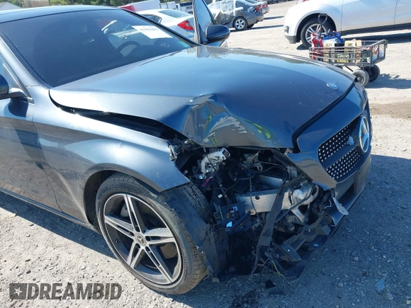 2016 Mercedes-Benz C 300 Luxury with VIN 55SWF4KB5GU099178, listed as a IAAI auction lot 41983883 with 163,126 mi miles and . Bid and sale history available at carsss.com. Image 6.