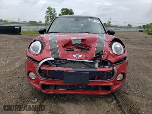 2016 MINI Hardtop S with VIN WMWXP7C57G3B33678, listed as a Copart auction lot 60609135 with 84,506 mi miles and Salvage title. Bid and sale history available at DreamBid. Image 5.
