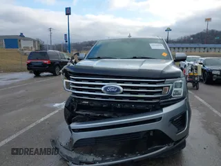 2020 Ford Expedition Max XLT z VIN 1FMJK1JT7LEA46344, wystawiony jako IAAI lot #41510918 z przebiegiem 81 991 mil mil oraz . Historia ofert i sprzedaży dostępna na DreamBid. Obrazek 13.