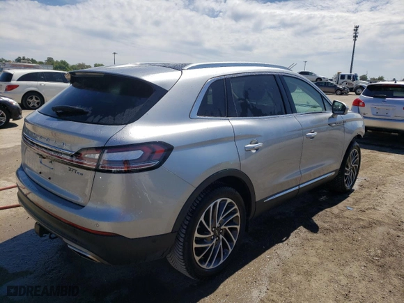 2020 Lincoln Nautilus Reserve with VIN 2LMPJ8KP8LBL18861, listed as a Copart auction lot 44772663 with 24,927 mi miles. Bid and sale history available at carsss.com. Image 3.