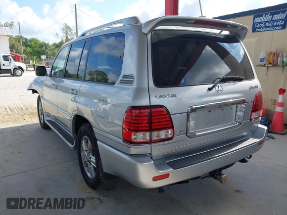 2006 Lexus LX 470 z VIN JTJHT00W864014757, wystawiony jako IAAI lot #42332814 z przebiegiem 131 641 mil mil oraz . Historia ofert i sprzedaży dostępna na DreamBid. Obrazek 3.