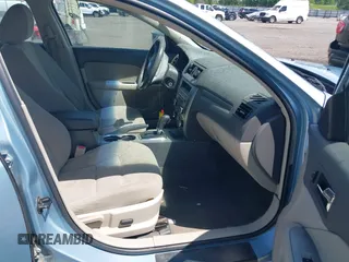2010 Ford Fusion Hybrid z VIN 3FADP0L33AR385001, wystawiony jako IAAI lot #42074965 z przebiegiem 195 962 mil mil oraz . Historia ofert i sprzedaży dostępna na DreamBid. Obrazek 5.