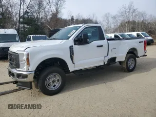 2024 Ford F-250 XL z VIN 1FTBF2BAXREC45252, wystawiony jako Copart lot #84603424 z przebiegiem 467 mil mil oraz Szkoda całkowita • Salvage title. Historia ofert i sprzedaży dostępna na DreamBid. Obrazek 1.