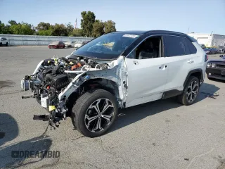 2021 Toyota RAV4 XSE with VIN JTMFB3FV0MD014228, listed as a Copart auction lot 61972135 with 101,083 mi miles and Salvage title. Bid and sale history available at DreamBid. Image 1.
