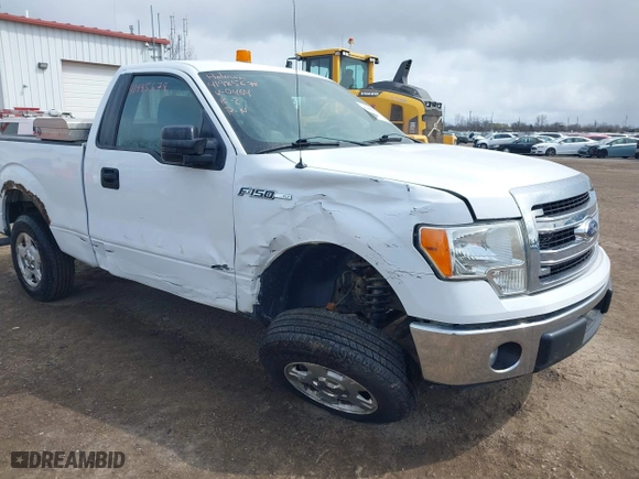 2014 Ford F-150 XL with VIN 1FTMF1CF9EKF40464, listed as a IAAI auction lot 41985678 with 194,224 mi miles. Bid and sale history available at carsss.com. Image 6.