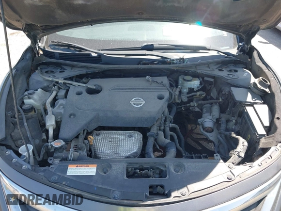 2015 Nissan Altima S with VIN 1N4AL3AP0FN324897, listed as a IAAI auction lot 41983678 with 184,042 mi miles and . Bid and sale history available at DreamBid. Image 10.