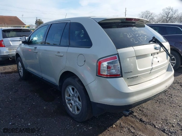 2007 Ford Edge SEL with VIN 2FMDK48C57BA30763, listed as a IAAI auction lot 41865685 with 999,999 mi miles. Bid and sale history available at carsss.com. Image 3.