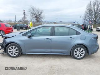 2021 Toyota Corolla LE with VIN 5YFEPMAE0MP228191, listed as a IAAI auction lot 41909486 with 66,374 mi miles. Bid and sale history available at carsss.com. Image 14.