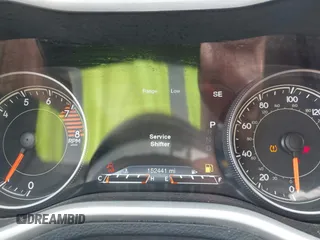 2017 Jeep Cherokee Limited with VIN 1C4PJLDSXHW653517, listed as a IAAI auction lot 42188367 with 152,441 mi miles. Bid and sale history available at carsss.com. Image 7.