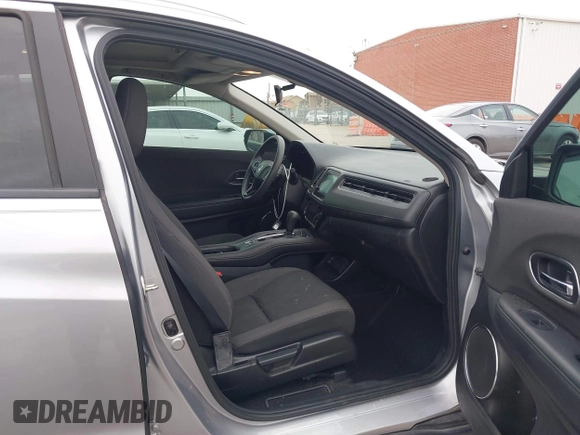 2019 Honda HR-V EX with VIN 3CZRU5H52KM710620, listed as a IAAI auction lot 41380796 with 50,683 mi miles. Bid and sale history available at carsss.com. Image 5.