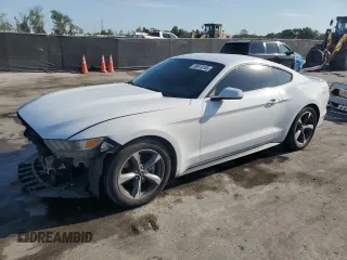2015 Ford Mustang EcoBoost with VIN 1FA6P8TH3F5317133, listed as a Copart auction lot 50610165 with 209,281 mi miles and Salvage Title. Bid and sale history available at carsss.com. Image 1.