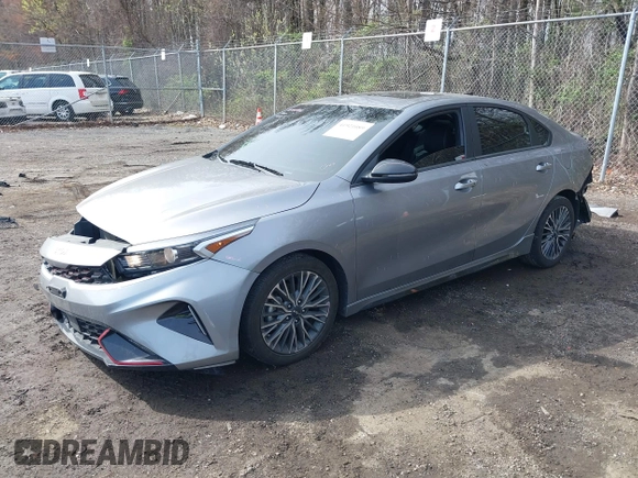 2023 Kia Forte GT-Line z VIN 3KPF54AD6PE684798, wystawiony jako IAAI lot #41921089 z przebiegiem 24 670 mil mil oraz . Historia ofert i sprzedaży dostępna na DreamBid. Obrazek 17.