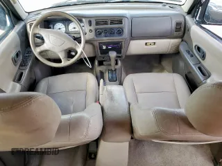 2003 Mitsubishi Montero Sport ES with VIN JA4LS21H63J033813, listed as a Copart auction lot 47822885 with 291,355 mi miles and Salvage Title. Bid and sale history available at carsss.com. Image 8.