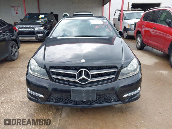 2015 Mercedes-Benz C-Class C 250 with VIN WDDGJ4HBXFG383850, listed as a IAAI auction lot 41809724 with 100,032 mi miles. Bid and sale history available at carsss.com. Image 12.