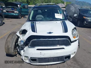2012 MINI Countryman S с VIN WMWZC3C54CWL86735, выставлен на аукционе IAAI как лот 42448799 с пробегом 113 668 миль миль и . История ставок и продаж доступна на DreamBid. Изображение 13.