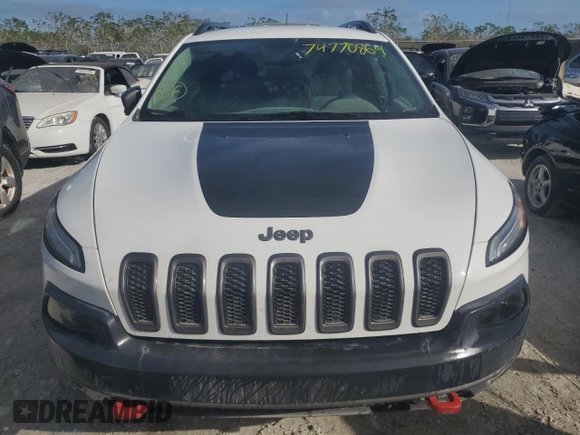 2017 Jeep Cherokee Trailhawk L Plus with VIN 1C4PJMBS8HW587946, listed as a Copart auction lot 74770864 with 0 mi miles and Non Repairable. Bid and sale history available at carsss.com. Image 5.