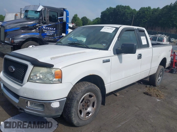 2004 Ford F-150 STX z VIN 1FTRX14W84NC21782, wystawiony jako IAAI lot #42701566 z przebiegiem 127 689 mil mil oraz . Historia ofert i sprzedaży dostępna na DreamBid. Obrazek 2.
