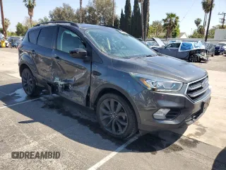 2019 Ford Escape SE with VIN 1FMCU0GD6KUA25082, listed as a Copart auction lot 50980465 with 72,505 mi miles and Clean Title. Bid and sale history available at carsss.com. Image 4.