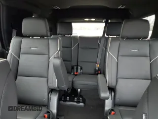 2024 Cadillac Escalade 4WD Premium Luxury z VIN 1GYS4BKL3RR336602, wystawiony jako Copart lot #86166724 z przebiegiem 6 046 mil mil oraz Szkoda całkowita • Salvage title. Historia ofert i sprzedaży dostępna na DreamBid. Obrazek 10.