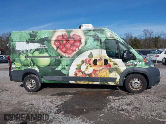 2017 Ram ProMaster Cargo with VIN 3C6TRVDG7HE522285, listed as a IAAI auction lot 41772300 with 136,645 mi miles and . Bid and sale history available at carsss.com. Image 13.