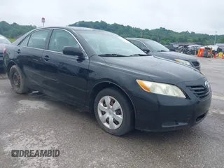 2008 Toyota Camry LE z VIN 4T4BE46K18R022539, wystawiony jako IAAI lot #42453904 z przebiegiem 224 240 mil mil oraz . Historia ofert i sprzedaży dostępna na DreamBid. Obrazek 1.