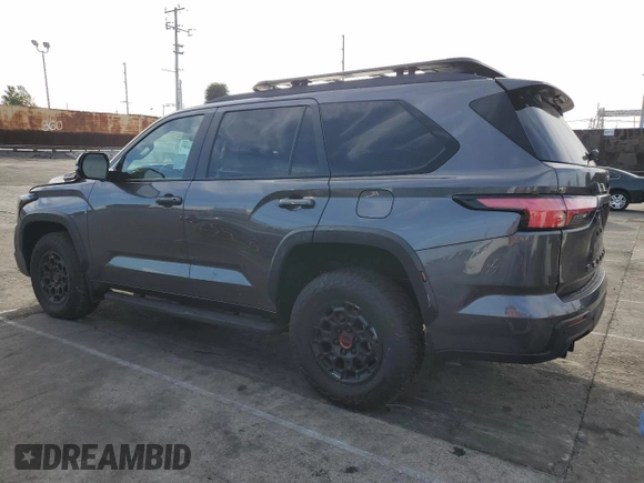 2025 Toyota Sequoia SR5 with VIN 7SVAAABA5SX053838, listed as a Copart auction lot 43636405 with 1,553 mi miles and Salvage Title. Bid and sale history available at carsss.com. Image 2.