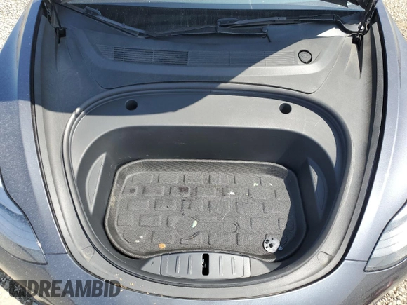 2023 Tesla Model 3 z VIN 5YJ3E1EA2PF652748, wystawiony jako Copart lot #57990705 z przebiegiem 37 922 mil mil oraz Szkoda całkowita • Salvage title. Historia ofert i sprzedaży dostępna na DreamBid. Obrazek 11.