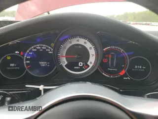 2018 Porsche Panamera с VIN WP0AA2A76JL111841, выставлен на аукционе Copart как лот 55486285 с пробегом 55 831 миль миль и Списание • Salvage title. История ставок и продаж доступна на DreamBid. Изображение 9.