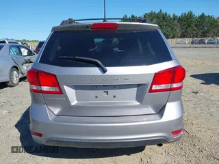 2019 Dodge Journey SE with VIN 3C4PDCBB7KT872524, listed as a IAAI auction lot 42093711 with 86,519 mi miles and . Bid and sale history available at DreamBid. Image 17.
