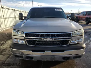 2006 Chevrolet Silverado 1500 LT2 with VIN 1GCEK19B76Z285892, listed as a Copart auction lot 49075835 with 182,265 mi miles and Salvage Title. Bid and sale history available at carsss.com. Image 5.