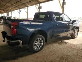2022 Chevrolet Silverado 1500 LT with VIN 1GCPDKEK2NZ628752, listed as a Copart auction lot 53142935 with 29,916 mi miles and Salvage Title. Bid and sale history available at carsss.com. Image 3.
