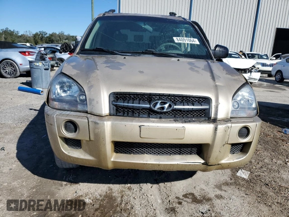 2005 Hyundai Tucson GL with VIN KM8JM12B45U123972, listed as a Copart auction lot 84091064 with 267,700 mi miles and Salvage Title. Bid and sale history available at carsss.com. Image 5.