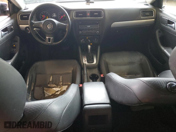 2013 Volkswagen Jetta SE with VIN 3VWDX7AJXDM427263, listed as a Copart auction lot 52502585 with 243,457 mi miles and Salvage title. Bid and sale history available at DreamBid. Image 8.