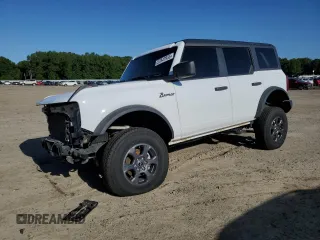 2023 Ford Bronco с VIN 1FMEE5BP7PLC16799, выставлен на аукционе Copart как лот 57847955 с пробегом 11 980 миль миль и Чистый • Clean title. История ставок и продаж доступна на DreamBid. Изображение 1.
