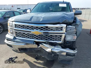 2015 Chevrolet Silverado 1500 LT with VIN 3GCUKREC4FG513372, listed as a IAAI auction lot 41966017 with 93,272 mi miles. Bid and sale history available at carsss.com. Image 6.