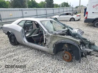 2018 Dodge Challenger R/T with VIN 2C3CDZBTXJH300661, listed as a Copart auction lot 53989505 with Not provided miles and Non repairable. Bid and sale history available at DreamBid. Image 4.