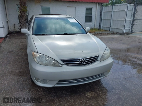 2005 Toyota Camry LE with VIN JTDBF32KX50163799, listed as a IAAI auction lot 41937898 with 140,616 mi miles and . Bid and sale history available at DreamBid. Image 6.