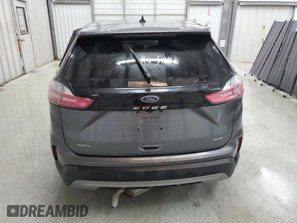 2023 Ford Edge SEL z VIN 2FMPK4J92PBA31462, wystawiony jako Copart lot #55738695 z przebiegiem 47 088 mil mil oraz Szkoda całkowita • Salvage title. Historia ofert i sprzedaży dostępna na DreamBid. Obrazek 6.