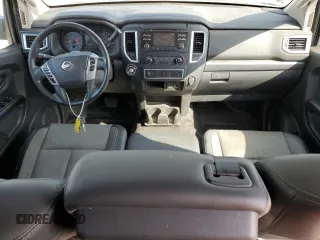 2017 Nissan Titan с VIN 1N6AA1F10HN501280, выставлен на аукционе Copart как лот 54110355 с пробегом 217 906 миль миль и Чистый • Clean title. История ставок и продаж доступна на DreamBid. Изображение 8.