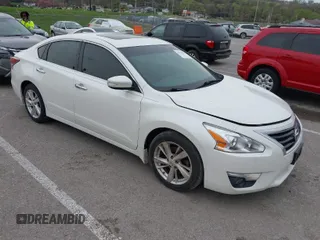 2014 Nissan Altima SL with VIN 1N4AL3AP0EC137458, listed as a IAAI auction lot 41953124 with 163,583 mi miles and . Bid and sale history available at DreamBid. Image 1.
